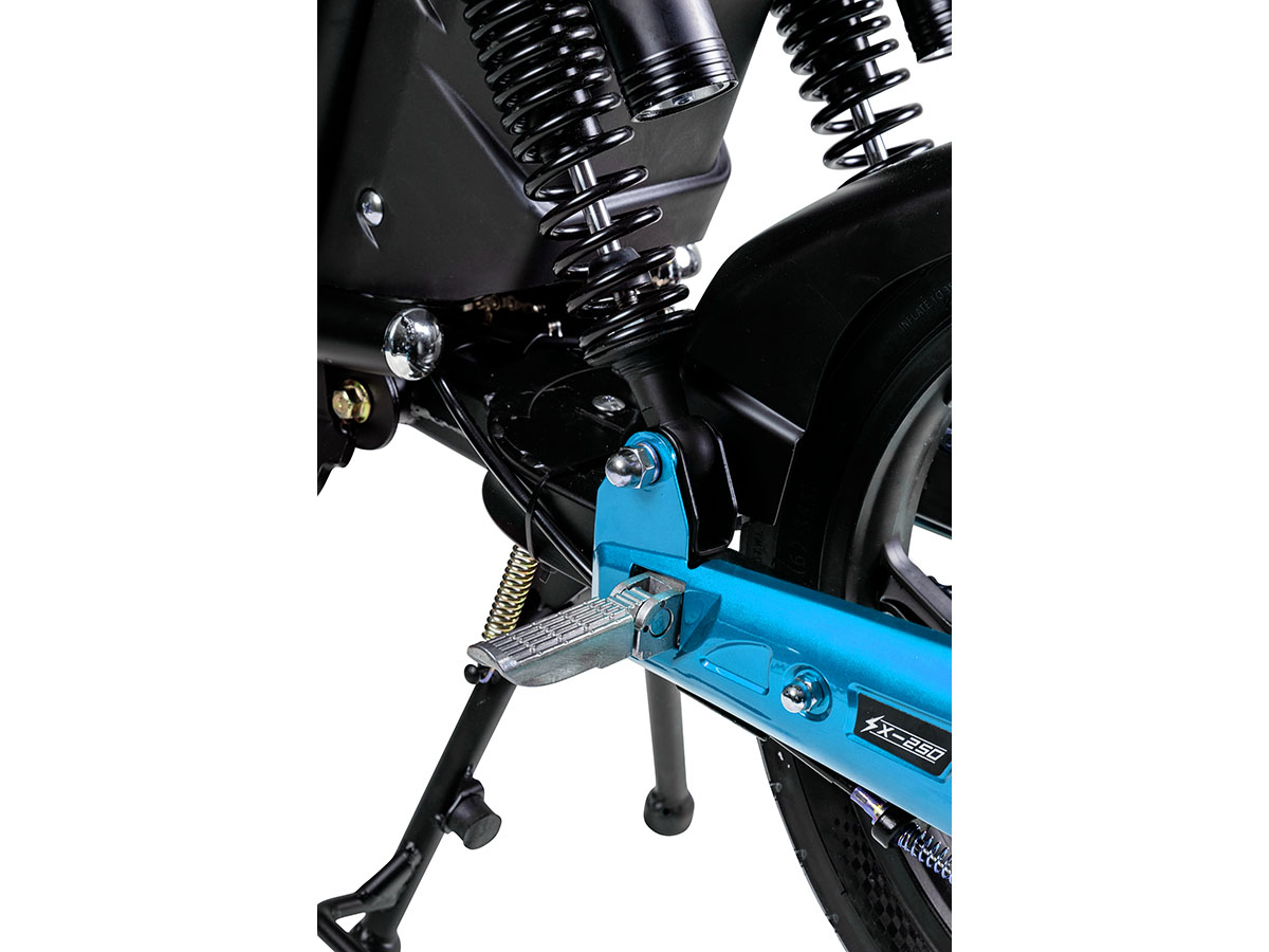 SX250D-Matt-Blue-4.jpg