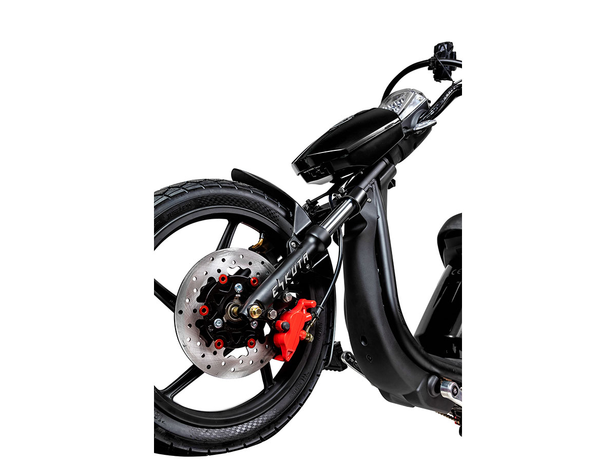 Eskuta SX-250 Electric Moped Scooter - Matt Black - Image 2